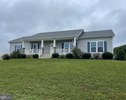 104 Hickory Hill Overlook Ct, Fredericksburg