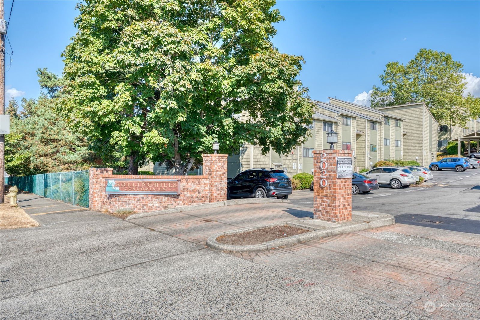 2020 Grant Avenue S Unit D301, Renton MLS 2004426 Skyline