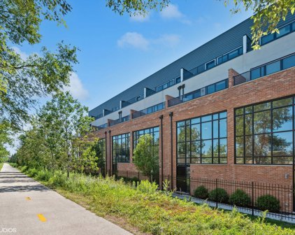 8324 Elmwood Street Unit #6, Skokie