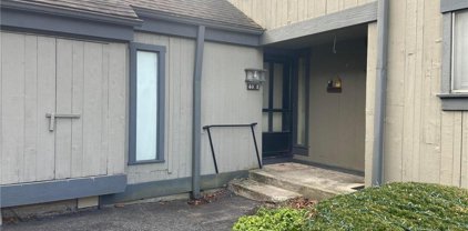 40 Heritage Village Unit E, Southbury