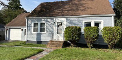 20 Eames St, North Reading