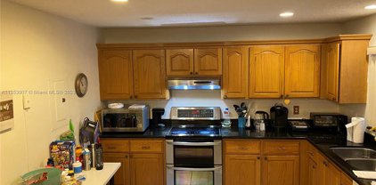 9609 Riverside Dr Unit #B8, Coral Springs