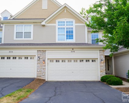 376 Vaughn Circle, Aurora