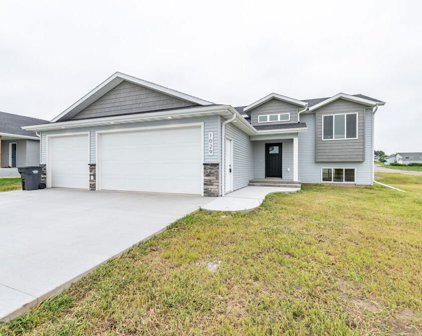 1029 Chippewa Avenue NE, Mandan
