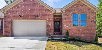 2691 Juniper, Benton