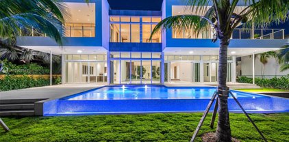 373 Center Island Drive, Golden Beach
