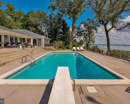 3803 Belle Rive Ter, Alexandria