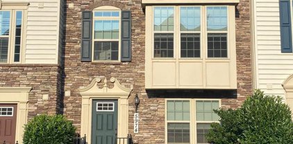 5974 Jefferson Commons Way, Frederick