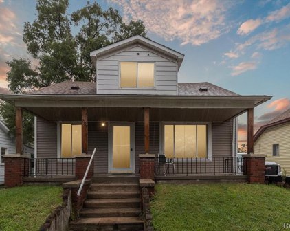7591 PAIGE, Warren