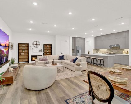 2339 Kinetic Common Unit 201, Fremont