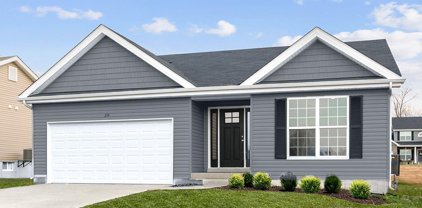 2713 Winding Valley Drive, Fenton