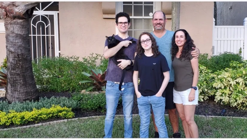 Michael and Robyn Porcelli Family