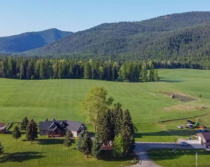 69a Whitepine Creek Road, Trout Creek