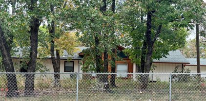 4409 Chickasaw, Sulphur