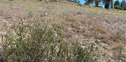 4 Lash, Lake Elsinore