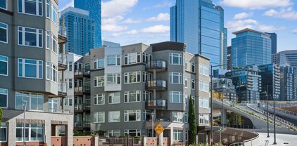 1900 Alaskan Way Unit #203, Seattle