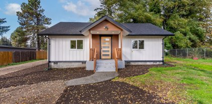 111 175 Street E, Spanaway