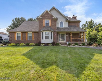 296 Laurel River Dr, Shepherdsville