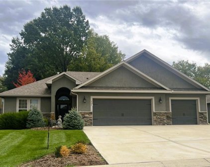 505 SW Station Drive, Oak Grove