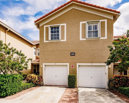 108 Lighthouse Cir Unit #E, Tequesta