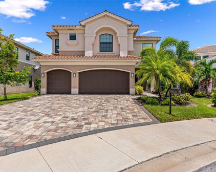 3086 Hudson Ter, Naples