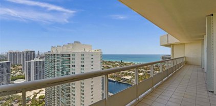 20191 E Country Club Dr Unit #TS3, Aventura