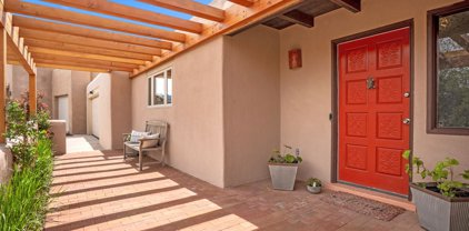 203 Calle San Simon, Santa Fe