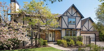 200 Crest Road, Novato