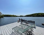 61 Leach Dr, Bloomingdale Boro image