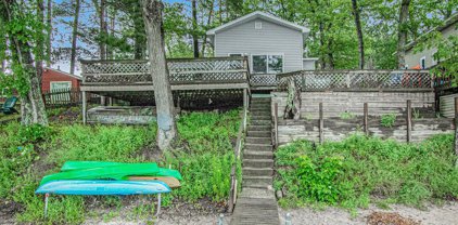 5211 N Red Maple Street, Irons