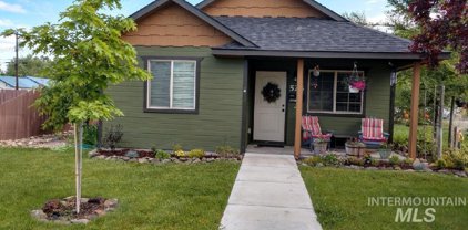 524 E 4th St, Emmett