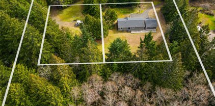 1635 SW Old Clifton Road, Port Orchard
