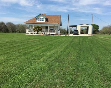 410 E Bayshore Drive, Palacios