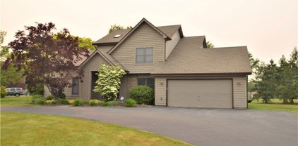 11 Scarlet Maple  Drive, Gates-262600