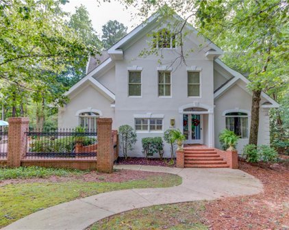 6423 Loch Arbor Drive, Flowery Branch