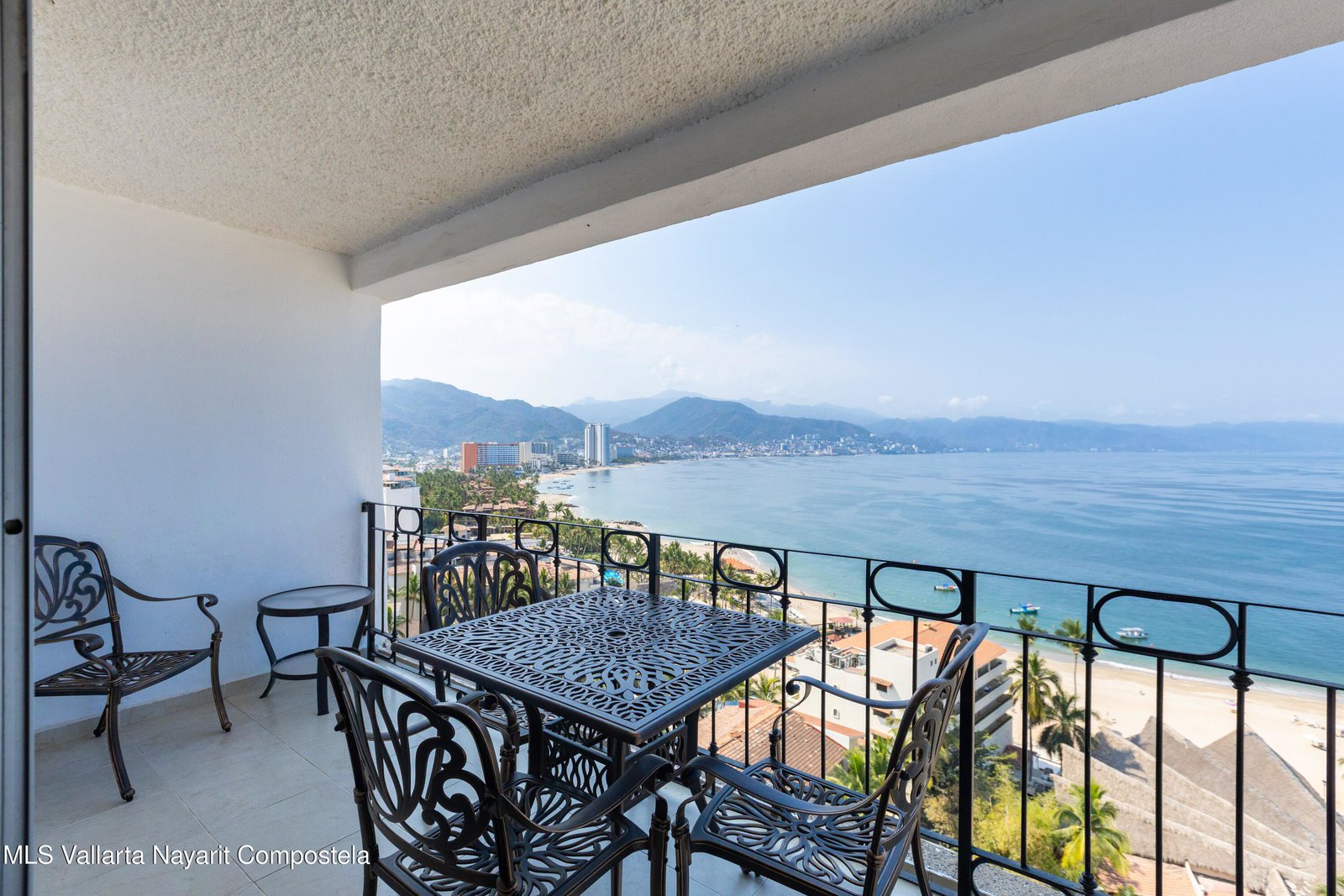 1510 Ave Francisco Medina Ascencio Unit 1540, Puerto Vallarta, JALISCO N/A — Los Tules
