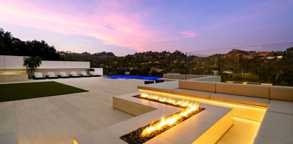 2620  Wallingford Dr, Beverly Hills
