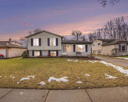 14184 Mary Grove, Sterling Heights