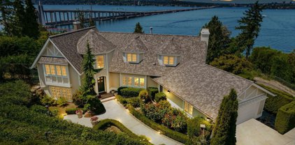 3313 Evergreen Point Road, Medina