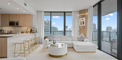 88 Sw 7th St Unit #3411, Miami