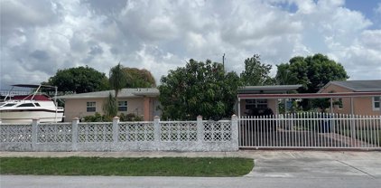 4480 Nw 176th St, Miami Gardens