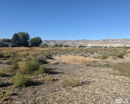 27 Highway 208, Yerington