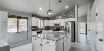 7035 W Avondale, Marana