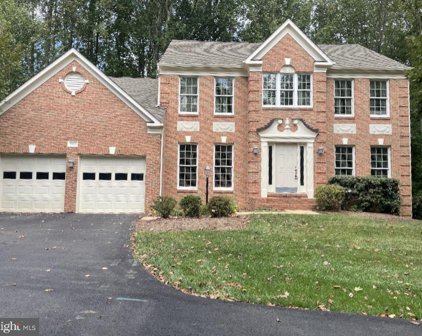 7913 Bracksford Ct, Fairfax Station
