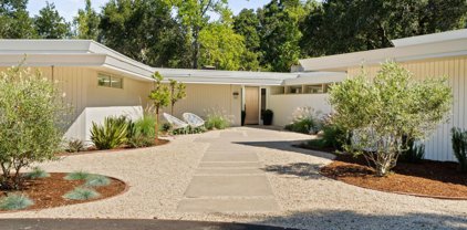 161 Eleanor DR, Woodside