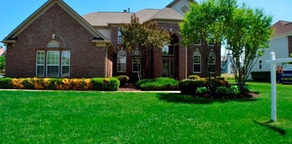 501 Brookside Avenue, Algonquin