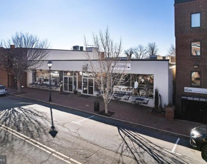 78 Main St, Warrenton