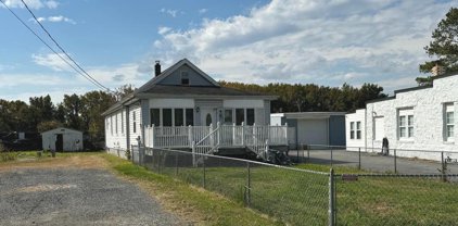 4121 North Point Rd, Dundalk