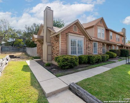 10254 Dover Rdg Unit 701, San Antonio