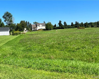 1268 Lakeshore, Newfane-292800